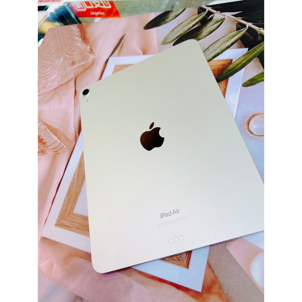 展示品出清平板💟ipad Air5 10.9吋 256G 白色💟wifi版❤️西門町門市可自取❤️