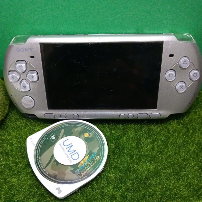 SONY PSP 3007遊戲機附圖一遊戲一片 無電池無充電器無電池蓋 有測試請看說明