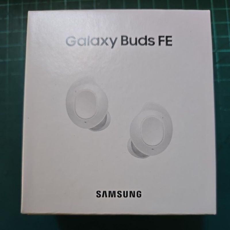 Samsung Galaxy buds Fe白