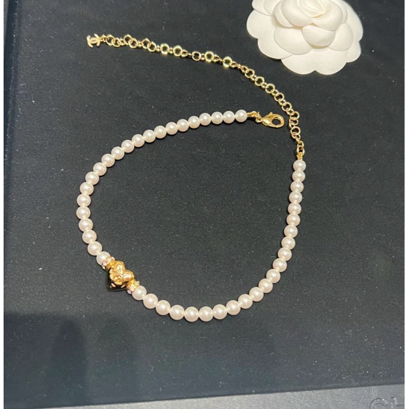 在台現貨💛37000 香奈兒 Chanel 24p 愛心珍珠項鍊 choker 頸鏈