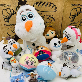 ❤Lika小舖❤全新現貨 日本帶回正版迪士尼景品娃娃冰雪奇緣愛紗安娜雪寶Olaf 軟布小玩偶 艾莎包包掛飾火蜥蜴蠑螈吊飾