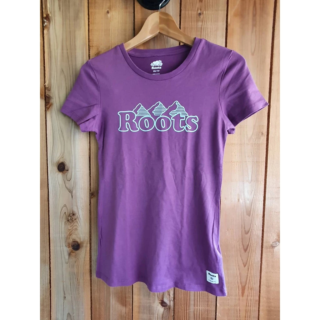 全新正品1580🔥Roots 女 刺繡字樣 短袖T恤 紫XS