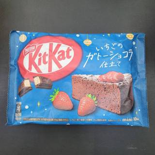 Kit Kat 草莓 可可蛋糕風味餅乾 10枚入 個別裝 116g