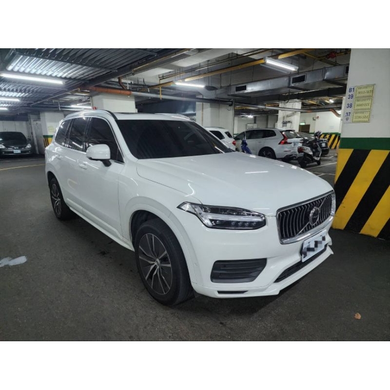 2022VOLVO XC90 B5 AWD 7人座。添購原廠水晶排檔頭