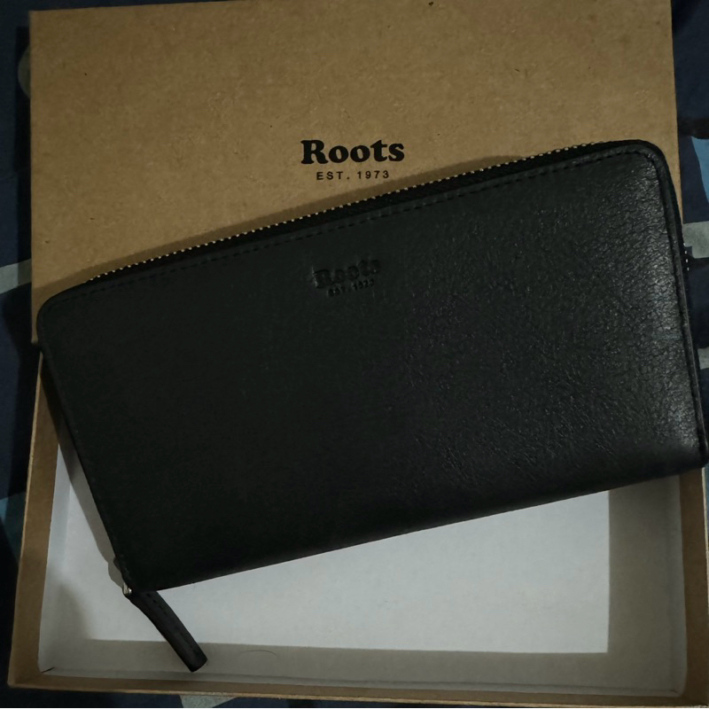 Roots 100%牛皮長夾