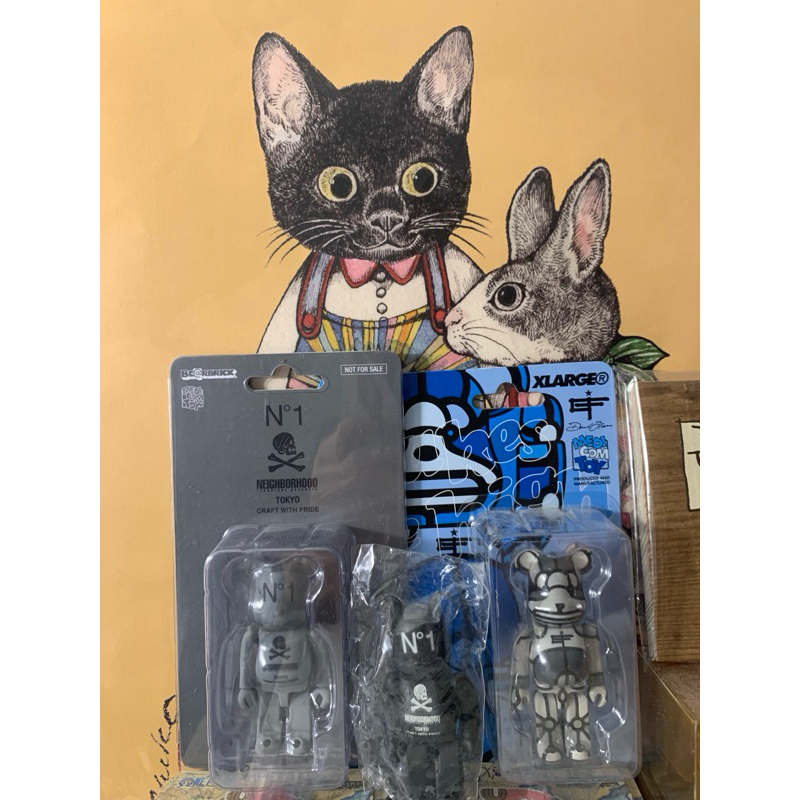 日本潮牌始祖NEIGHBORHOOD 庫柏力克熊Be@rbrick - 24代黑色、單一盒裝灰色