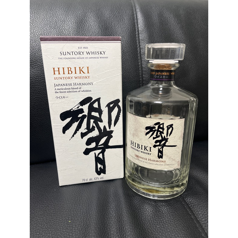 😊日本🇯🇵三得利響威士忌空酒瓶 700ml