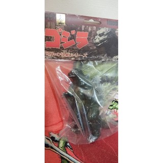 日本製CCP昭和哥吉拉軟膠玩具墨綠版