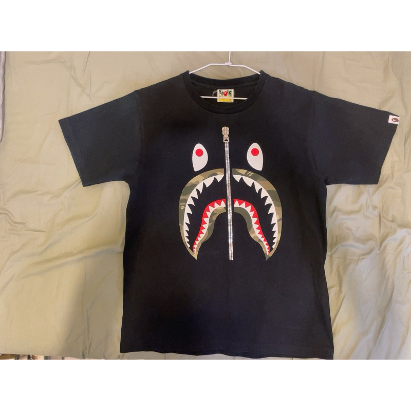 A BATHING APE 鯊魚拉鍊 T-shirt