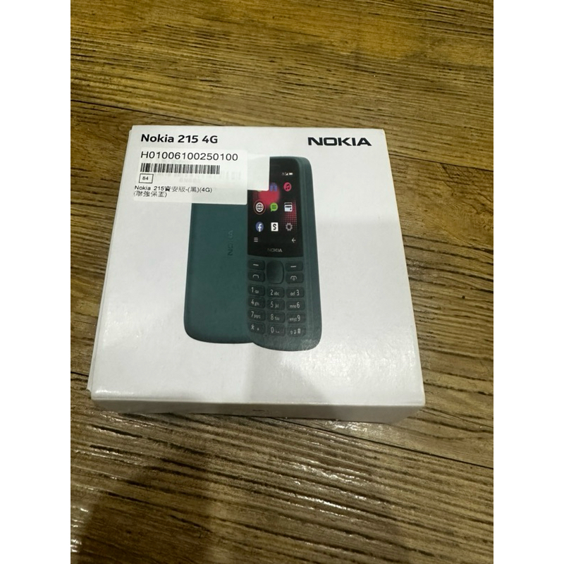 拆封機，Nokia 215資安版黑色4G，無照相、老人機