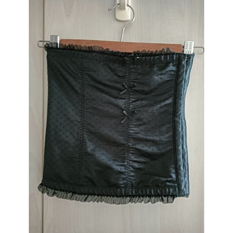 展品華歌爾莎薇黑色調整型束腹腰夾（70)防胃凸細緻網紗滾邊