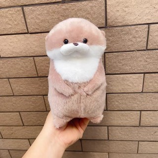 公司貨 【小水獺】 小水瀨 可愛小水獺抱魚 毛絨玩偶 掛件 公仔 禮物 送禮 可愛 創意禮物