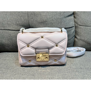 MICHAEL KORS MK鉚釘款 菱格紋 小香風 粉色側揹包/鏈帶包
