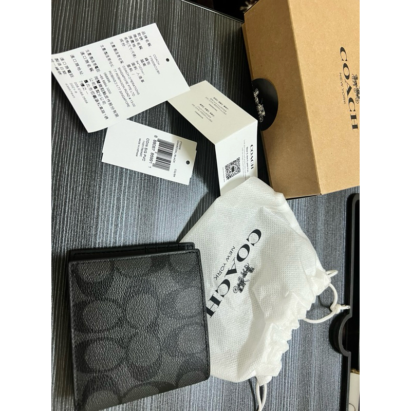 coach 短夾 台中三井outlet購買免運費