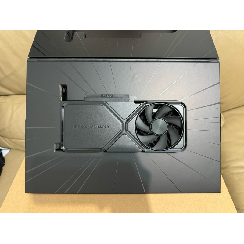 nVIDIA RTX4070 SUPER 12G FE Founders Edition 創始版 4070S