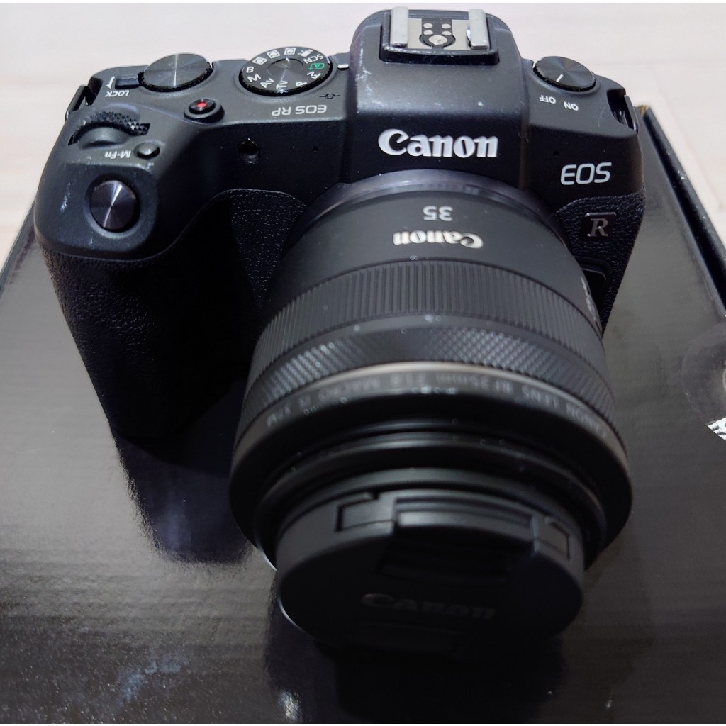 [八成新] Canon EOS RP + Canon RF 35mm f/1.8 MACRO IS STM (公司貨)