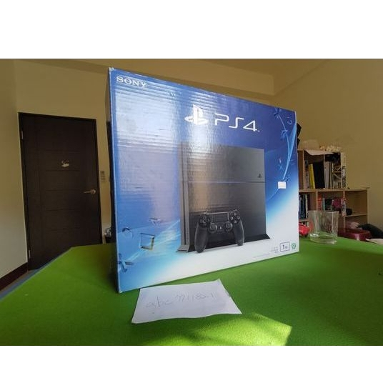 PS4 1TB+GTA5+握把充電座