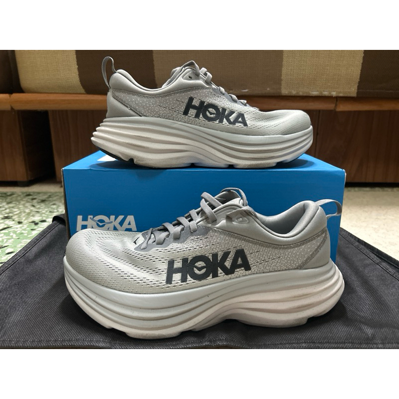 HOKA ONE ONE BONDI 8 4E 尺寸US8 26cm 二手