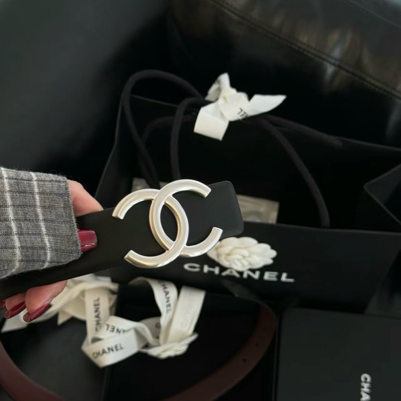 【𝐂𝐚𝐬𝐞𝐬】Chanel｜香奈兒 經典百搭 雙面用皮帶80/90皮革腰帶 雙C大logo銀色金屬 精品代購 歐洲代購