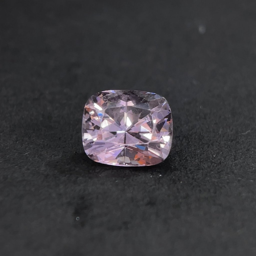 天然紫色尖晶石(Spinel)裸石4.65ct [基隆克拉多色石]