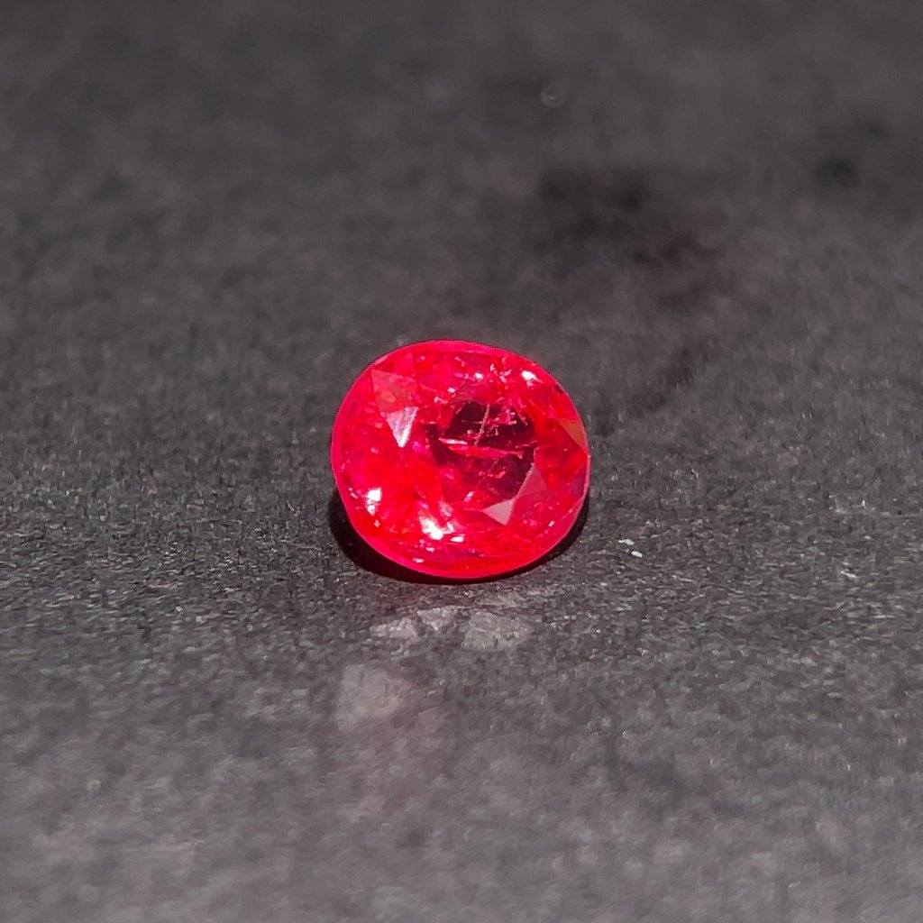 天然紅色尖晶石(Spinel)裸石0.88ct [基隆克拉多色石]