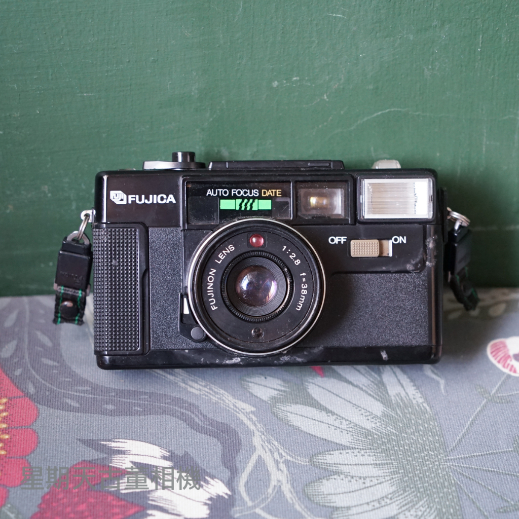【星期天古董相機】不能用的 零件機 擺飾 道具 FUJICA AUTO-7 DATE 底片相機
