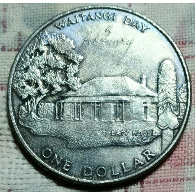 1977年 伊莉莎白二世統治25週年 懷唐伊日 紐西蘭1元大型紀念幣 稀少