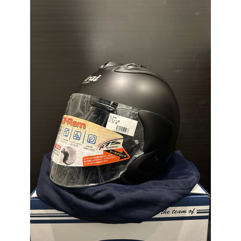 日本Arai VZ-RAM 消光黑 M號 全新現貨 安全帽 阿賴 3/4 vz ram rx7x