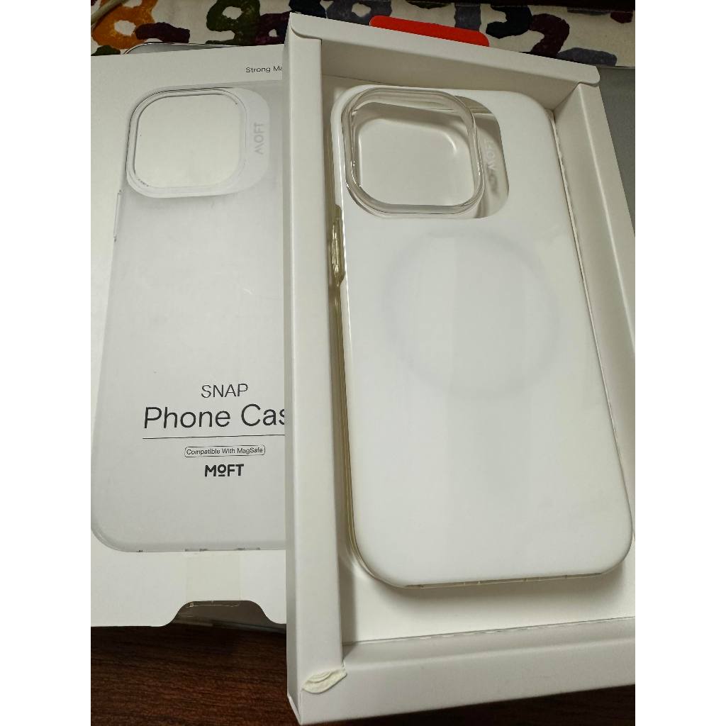 [二手/已絕版]美國 MOFT 雙倍磁力手機保護殼 iPhone14 Pro 白色