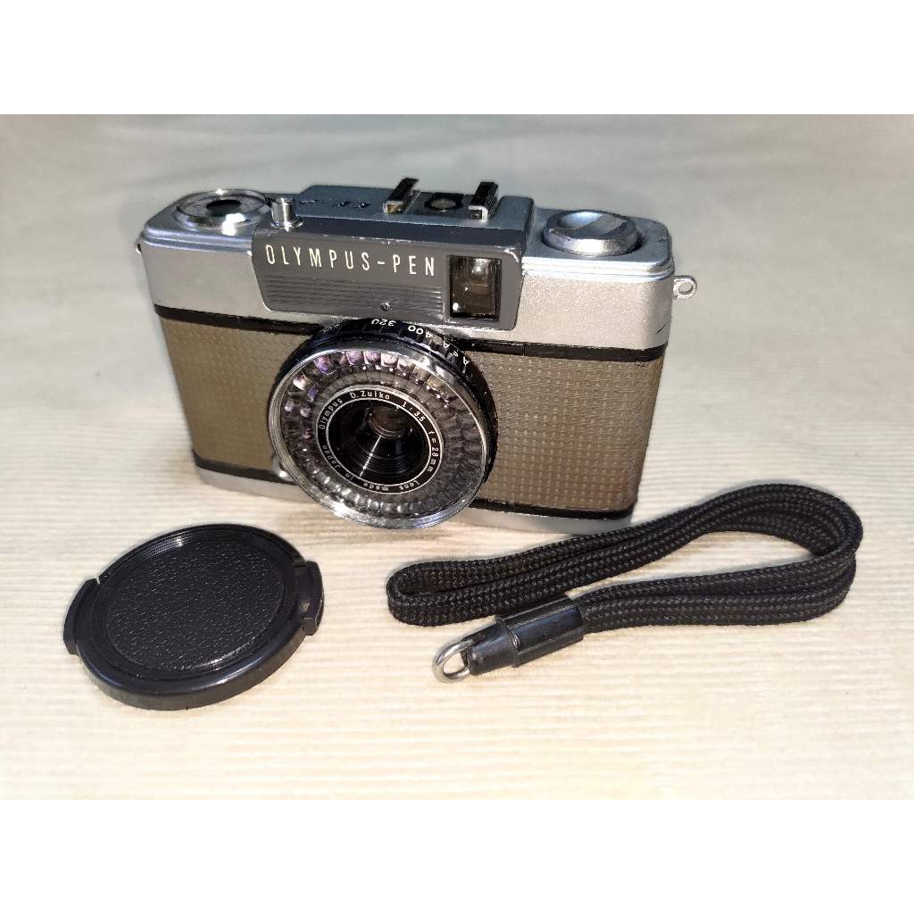 OLYMPUS PEN-EE2 28mm廣角手動半格底片機