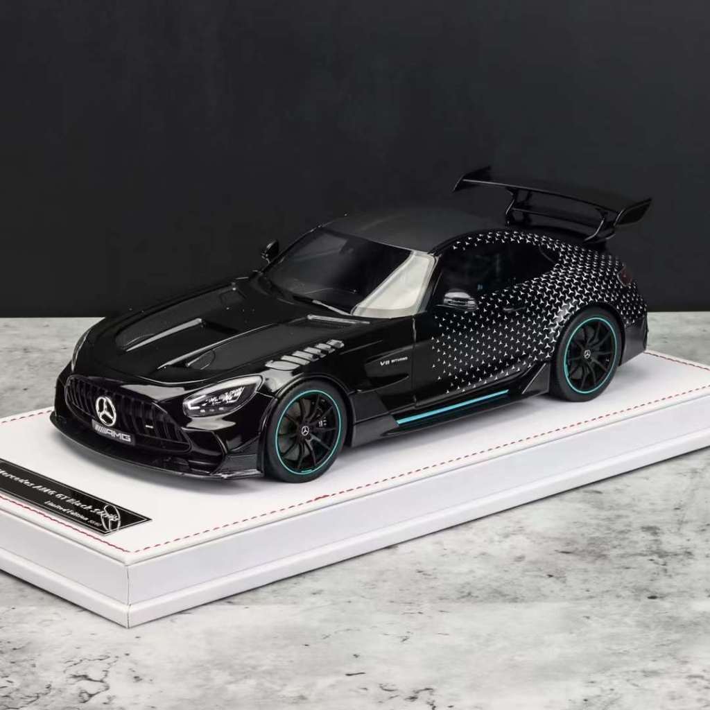 【模例】IVY Merit 1/18 Mercedes-AMG GT Black Series 黑色星芒塗裝