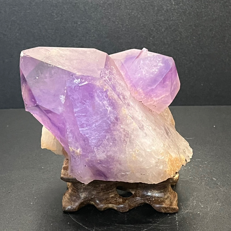 【精選水晶】R#129玻利維亞紫水晶簇 大牙透光正紫色 可站附座