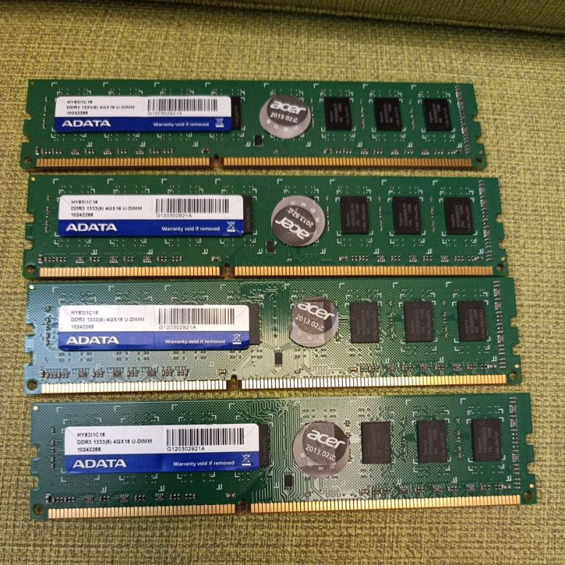 (個人一手) Adata 威剛 DDR3-1333 4GB 雙面 桌上型記憶體 終身保固