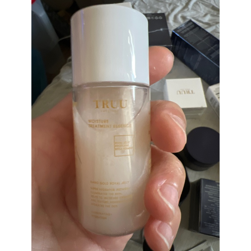 TRUU蜂王乳極潤修護精華露30ml隨身瓶