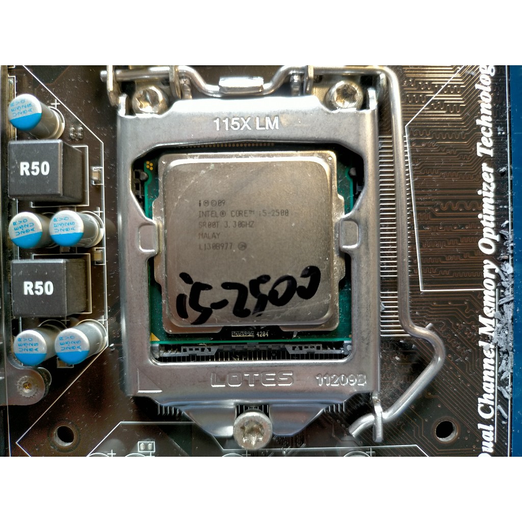 C.1155CPU- Intel Core i5-2500 處理器 6M 快取，最高 3.70 GHz  直購價100