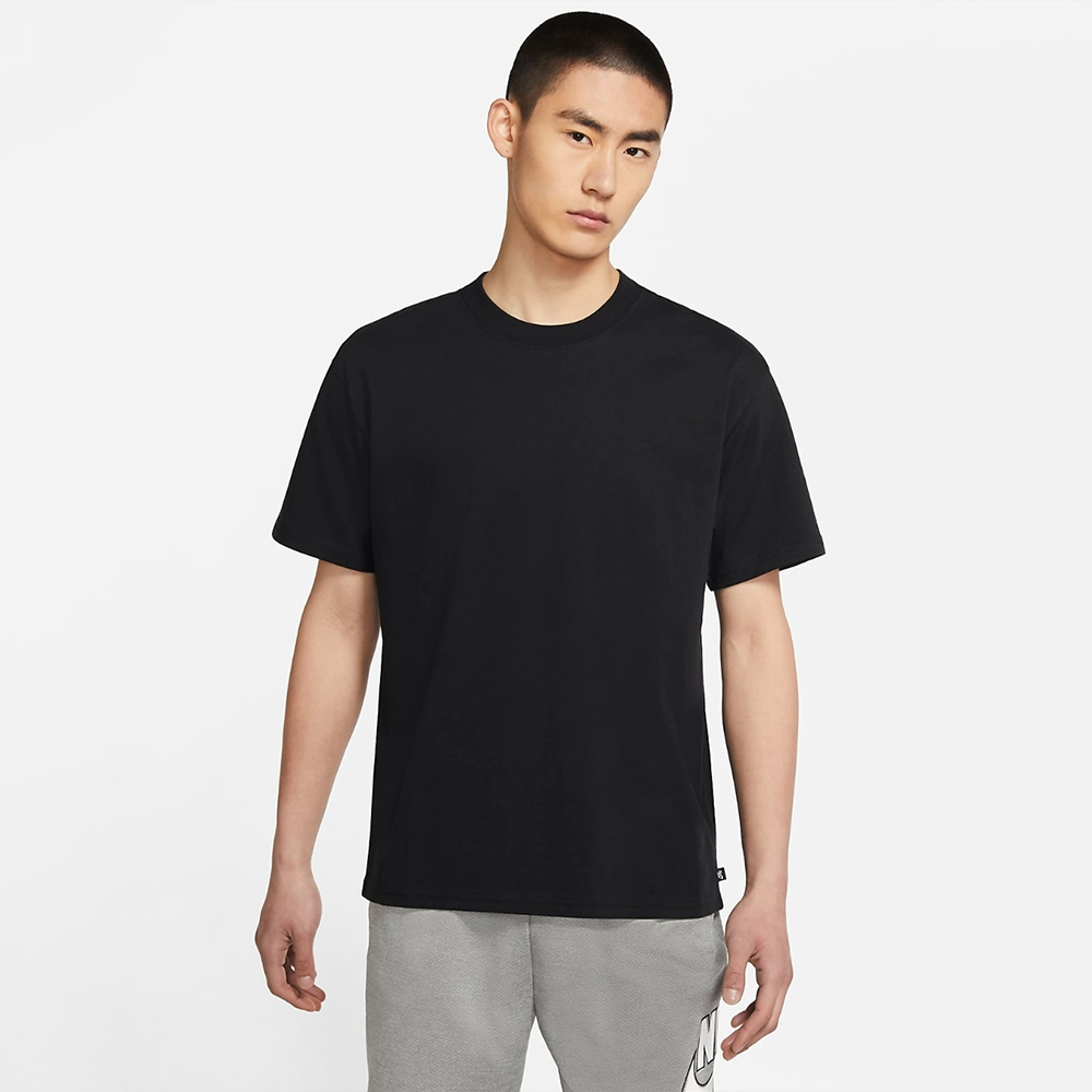 . NIKE NK SB TEE ESSENTIALS DB9976 010 短袖上衣 T恤 素T 男款