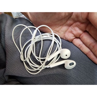 Apple ipod touch 存留的耳機線 3.5mm耳機