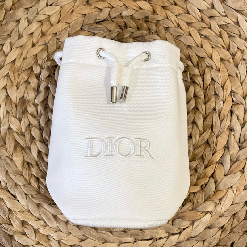 【DIOR】白色logo水桶包 收納包 化妝包