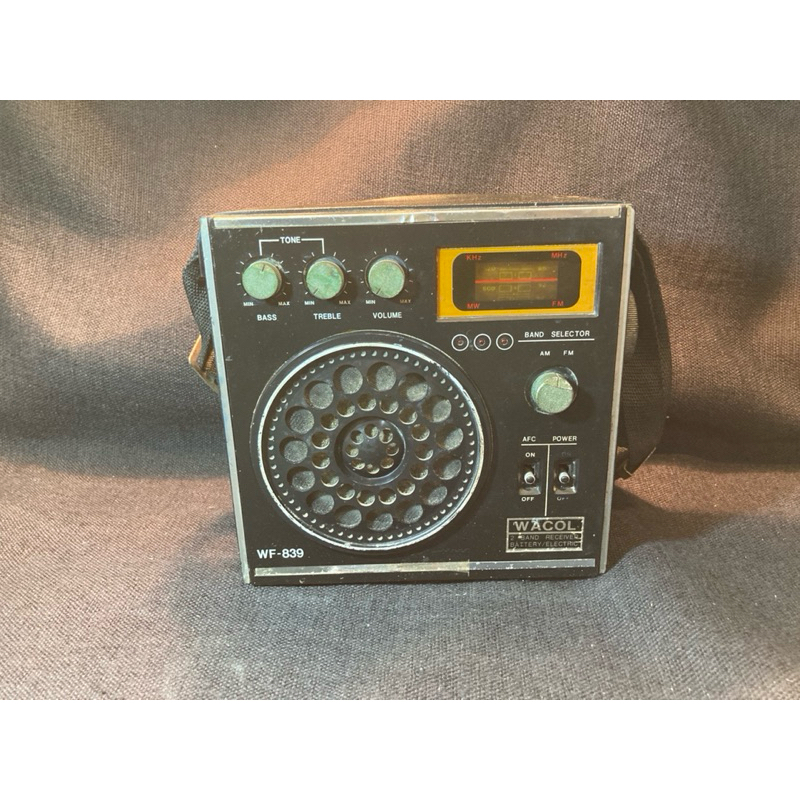 古董收音機 WACOL 型號WF-839 功能正常 使用四顆二號電池 長19.5寬7.5高19.5公分