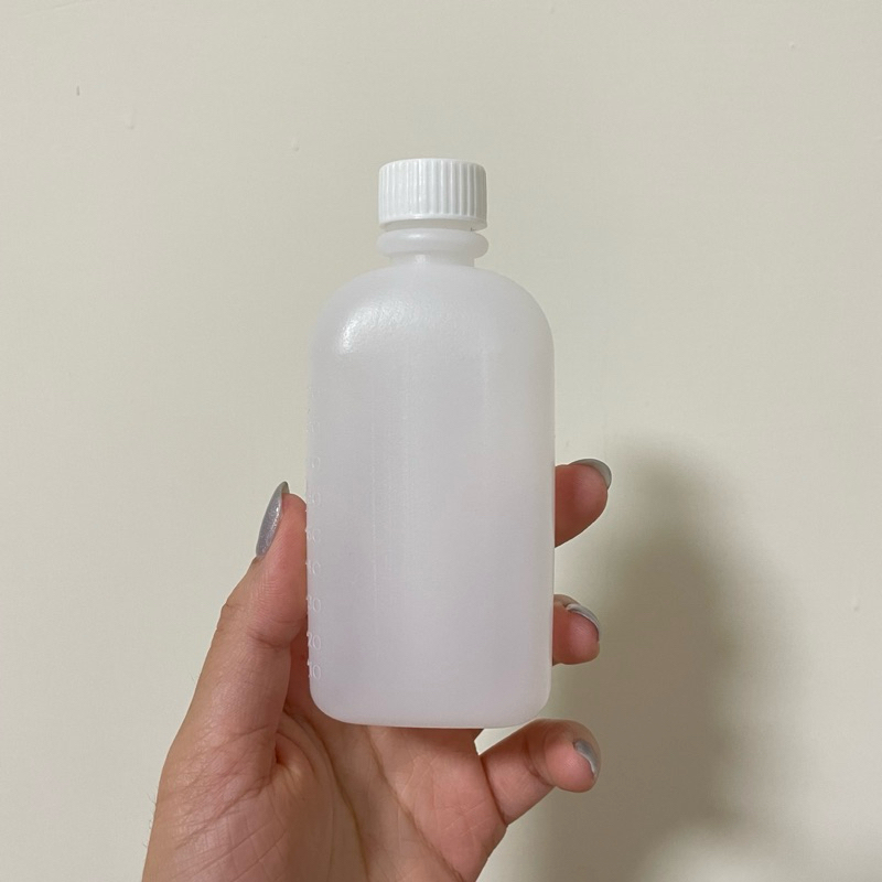 100ml 半透明塑膠瓶