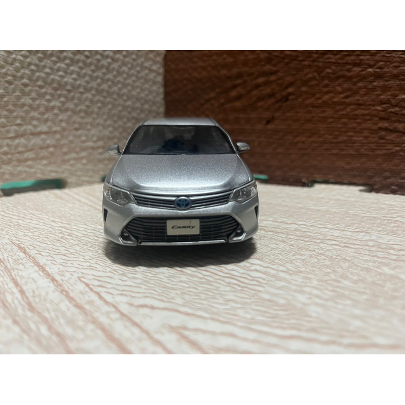 Toyota Camry 7.5代 極光銀 1/30 日規原廠模型車