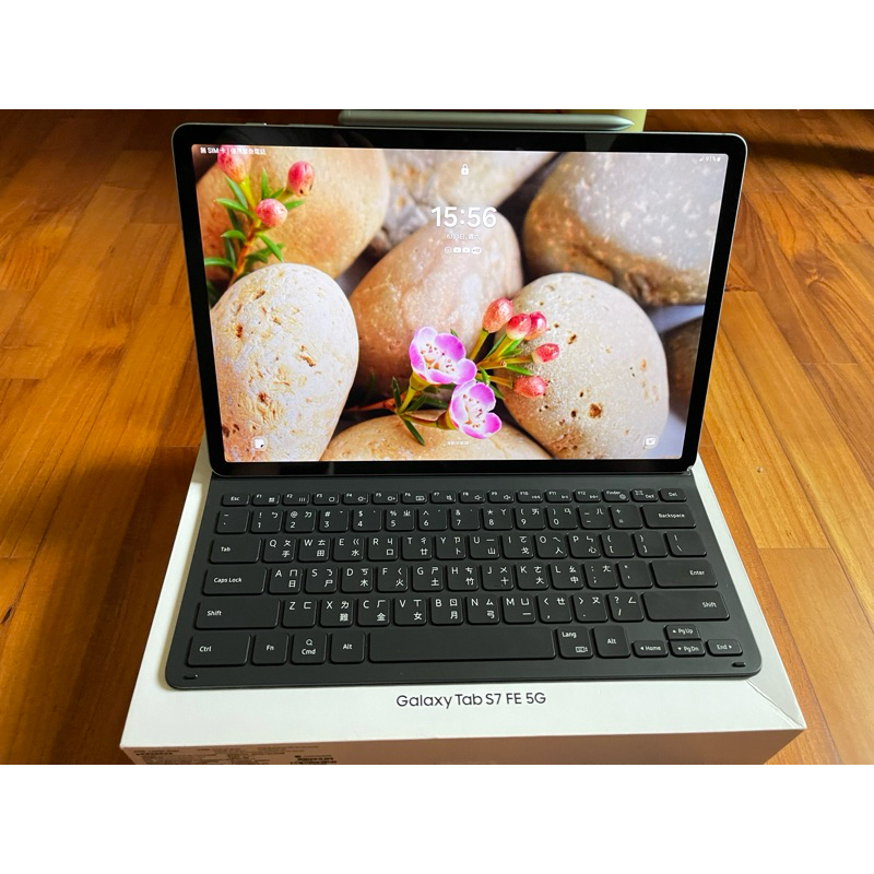 三星Galaxy Tab S7 FE 5G可打電話4G/64G 12.4吋 黑(原廠盒裝、s pen、鍵盤皮套、配件）