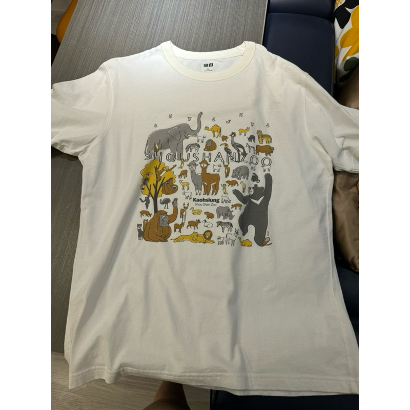 壽山動物園Uniqlo 限定T XL 男生 白