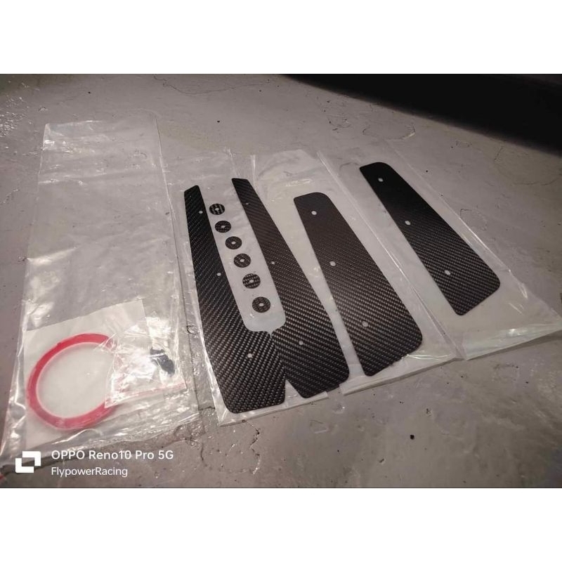 GR Yaris Flypower Dry carbon前後擋泥板        對應原廠型葉子板/後保桿專用