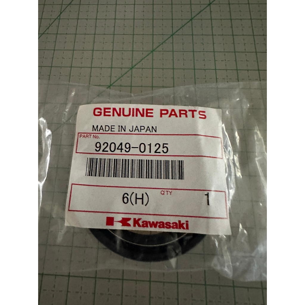 Kawasaki ZX-6R  Ninja 1000SX VERSYS650  92049-0125前避震器油封