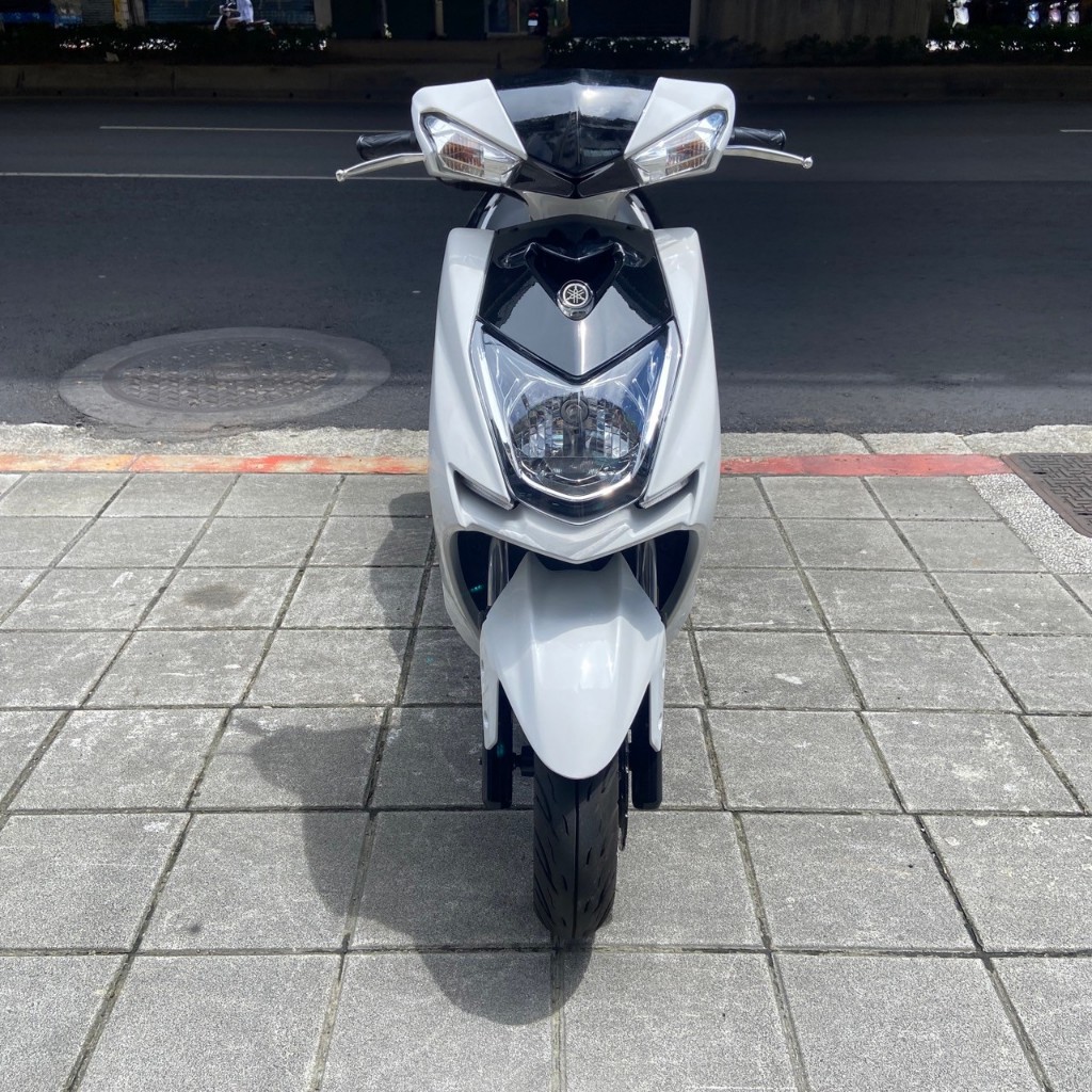 (貳輪嶼二手機車-新北中和店) 2015年 勁戰四代 #5086