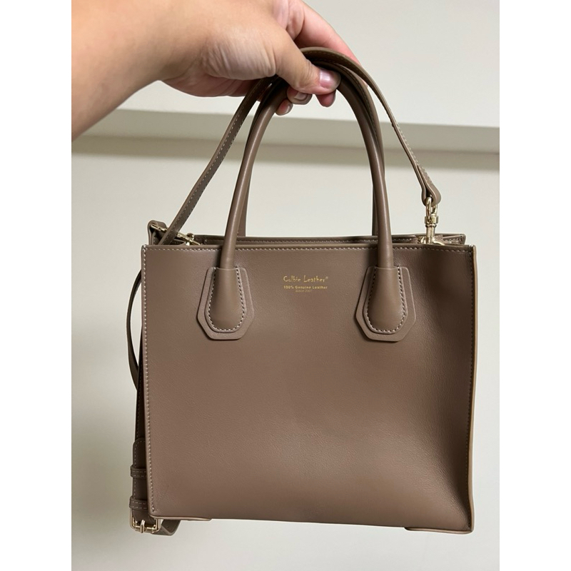 已保留 寇比手工皮件 Colbie Leather 真皮優雅手提斜背包 灰 含運