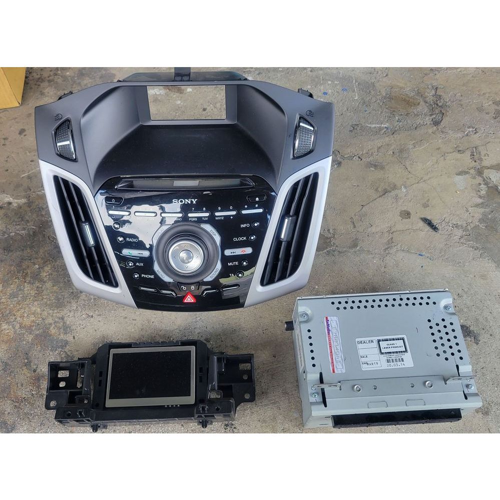 Focus MK3 原廠 SONY 主機 螢幕 葡萄牙製 2024-7