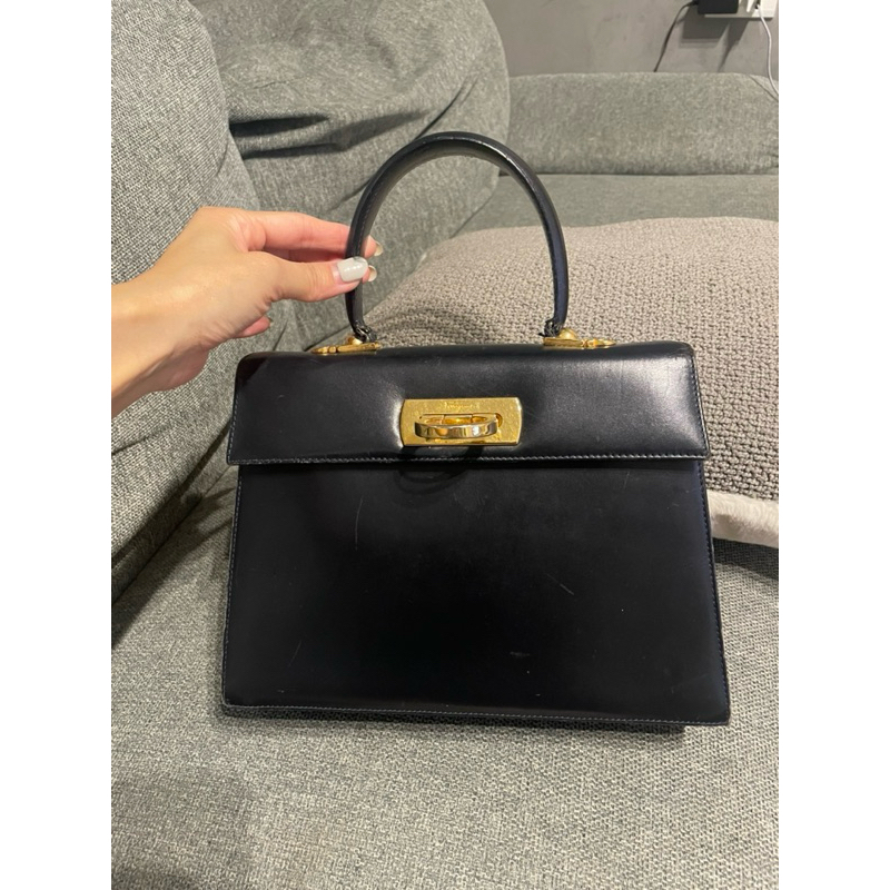 Ferragamo博物館包（喜歡Kelly包的能參考）