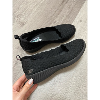 Skechers 休閒鞋 Arya-Comfy Elegance 黑編織花邊娃娃鞋